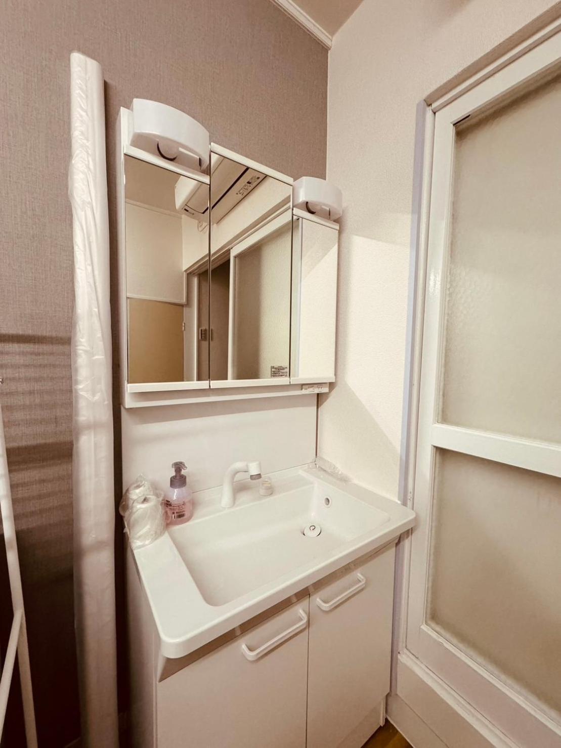 Apartment 2 Bedrooms Entire House Tokyo